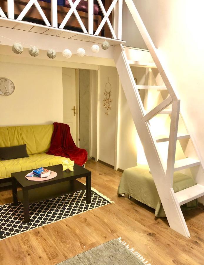 Zen Hostel By Central Market Budapest Extérieur photo